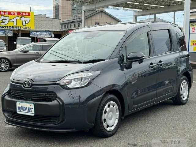 2022 Toyota Sienta