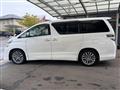 2013 Toyota Vellfire