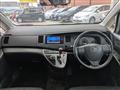 2012 Toyota Isis