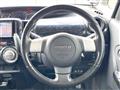 2011 Daihatsu Tanto