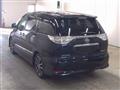 2015 Toyota Estima