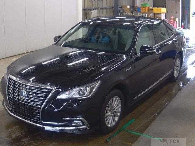 2016 Toyota Crown Hybrid