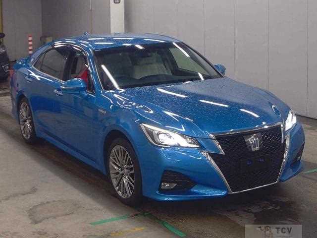 2016 Toyota Crown Hybrid