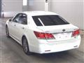 2015 Toyota Crown Hybrid