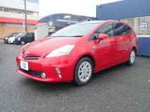 2013 Toyota PRIUS α