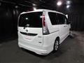 2011 Nissan Serena