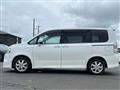2008 Toyota Voxy
