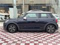 2022 BMW MINI