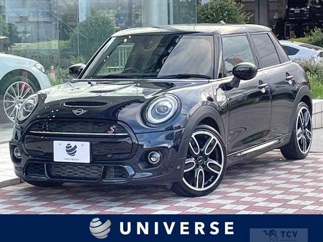 2021 BMW MINI