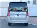 2017 Daihatsu Tanto