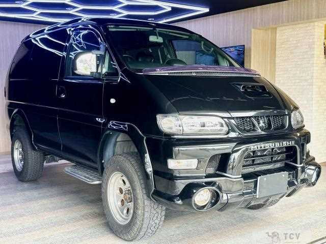 2000 Mitsubishi Delica Spacegear
