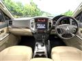 2014 Mitsubishi Pajero