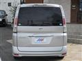 2009 Nissan Serena