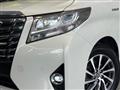 2015 Toyota Alphard Hybrid