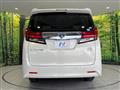2015 Toyota Alphard Hybrid