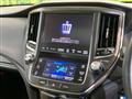 2013 Toyota Crown Hybrid