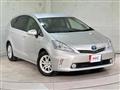 2013 Toyota PRIUS α