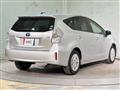 2013 Toyota PRIUS α