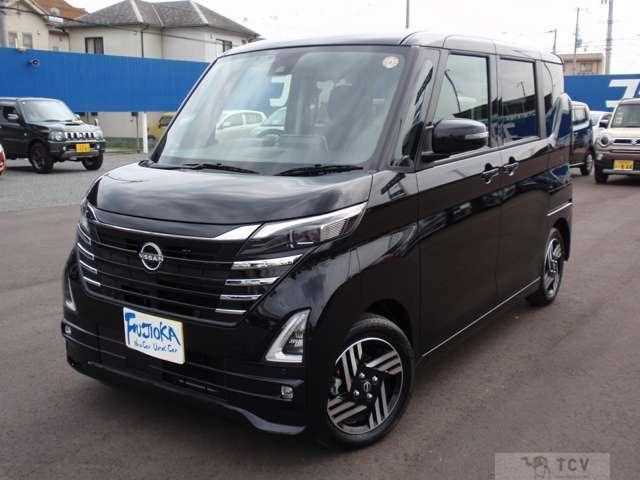 2025 Nissan ROOX
