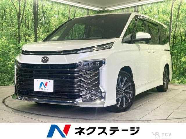 2022 Toyota Voxy
