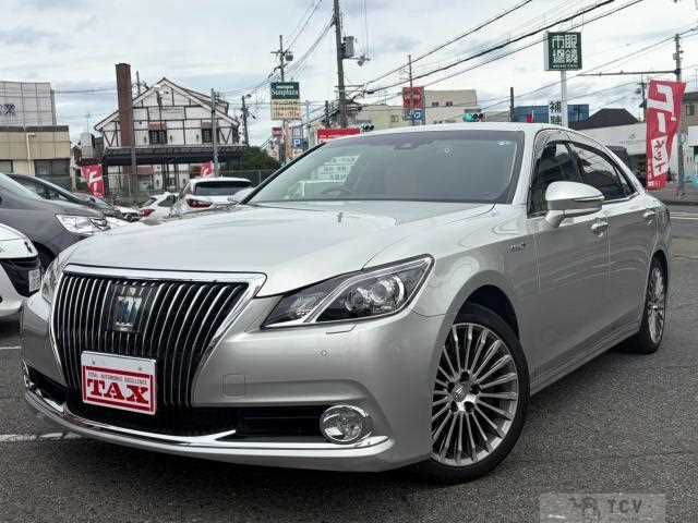 2016 Toyota Crown Majesta