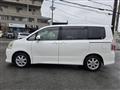 2008 Toyota Noah