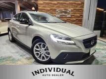 2017 Volvo V40