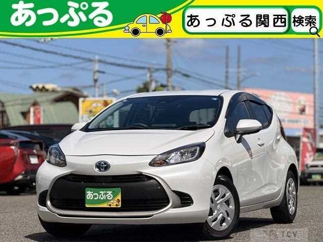 2025 Toyota AQUA
