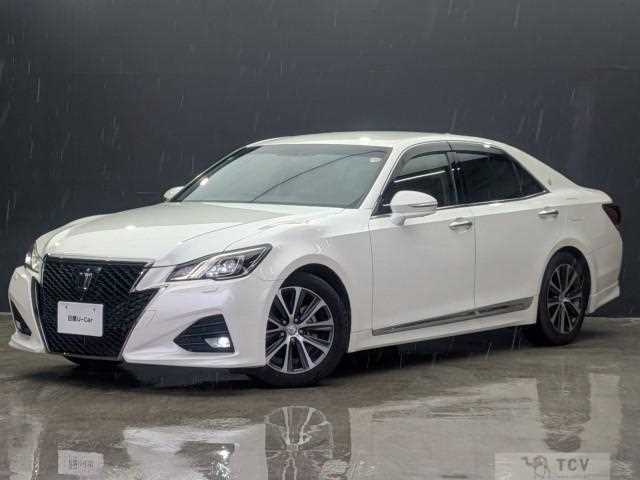 2016 Toyota Crown