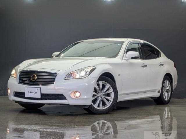 2010 Nissan Fuga