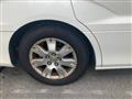 2004 Toyota Alphard G