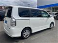 2011 Toyota Voxy