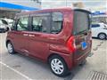 2016 Daihatsu Tanto