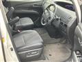 2015 Toyota Estima