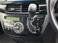 2015 Toyota Estima