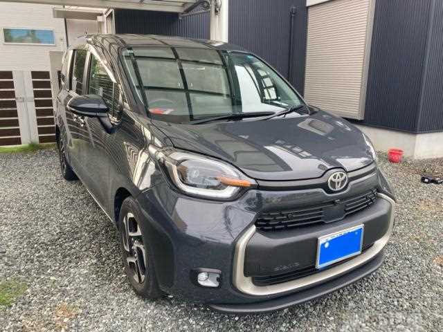 2023 Toyota Sienta