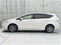 2012 Toyota PRIUS α