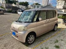 2010 Daihatsu Tanto