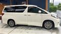 2013 Toyota Alphard G