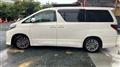 2013 Toyota Alphard G
