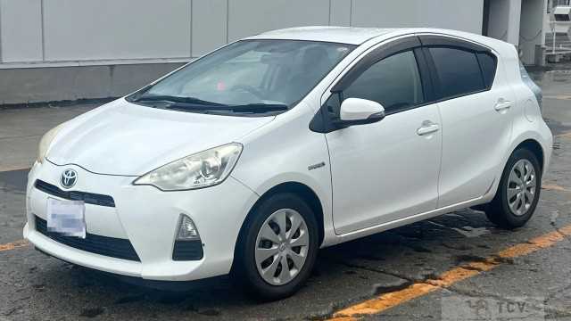 2012 Toyota AQUA