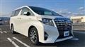 2015 Toyota Alphard Hybrid