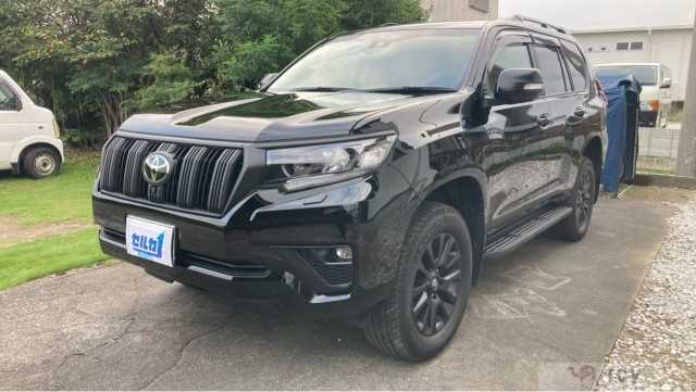 2023 Toyota Land Cruiser Prado