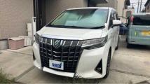 2019 Toyota Alphard Hybrid