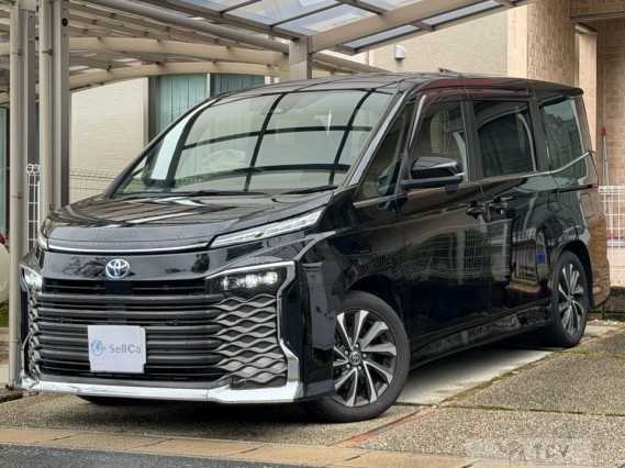 2024 Toyota Voxy