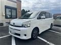 2010 Toyota Voxy