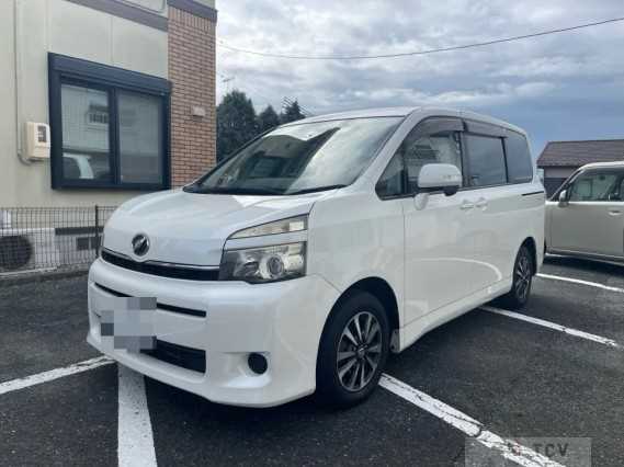 2010 Toyota Voxy