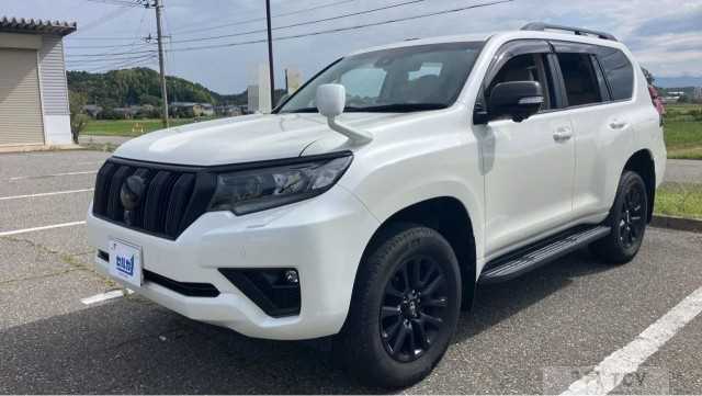 2023 Toyota Land Cruiser Prado