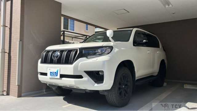 2023 Toyota Land Cruiser Prado