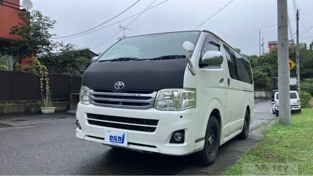 2010 Toyota Hiace Van